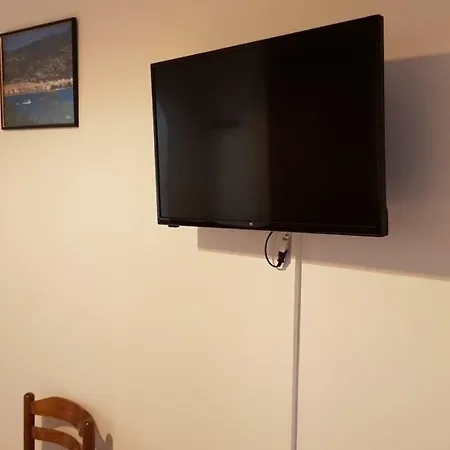 Dream House * アギア・パラスケヴィ